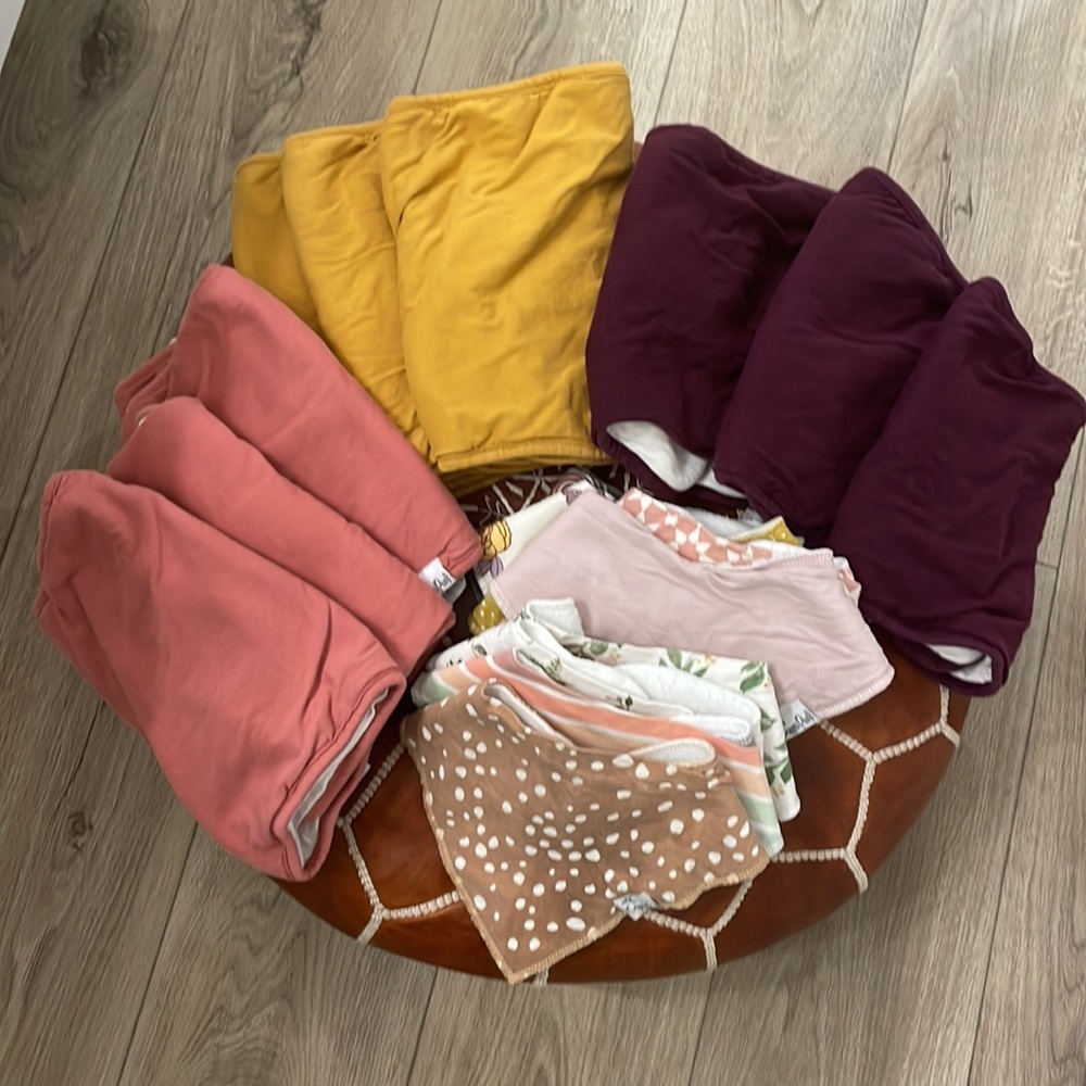 Copper Pearl Bib & Burp Cloth Set